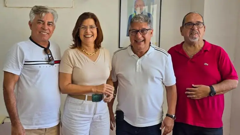 Imagens de Visita à Feicitecs e à Santa Casa de Misericóridia de Ilhéus