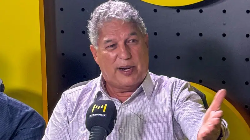 Imagens de Jornal da Metropole no Ar - Mário Kertész