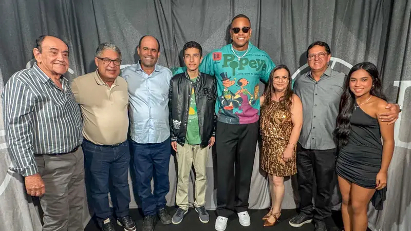 Rosemberg participa de comemorações pelos 64 anos de emancipação de Nova Canaã Rosemberg participa de comemorações pelos 64 anos de emancipação de Nova Canaã