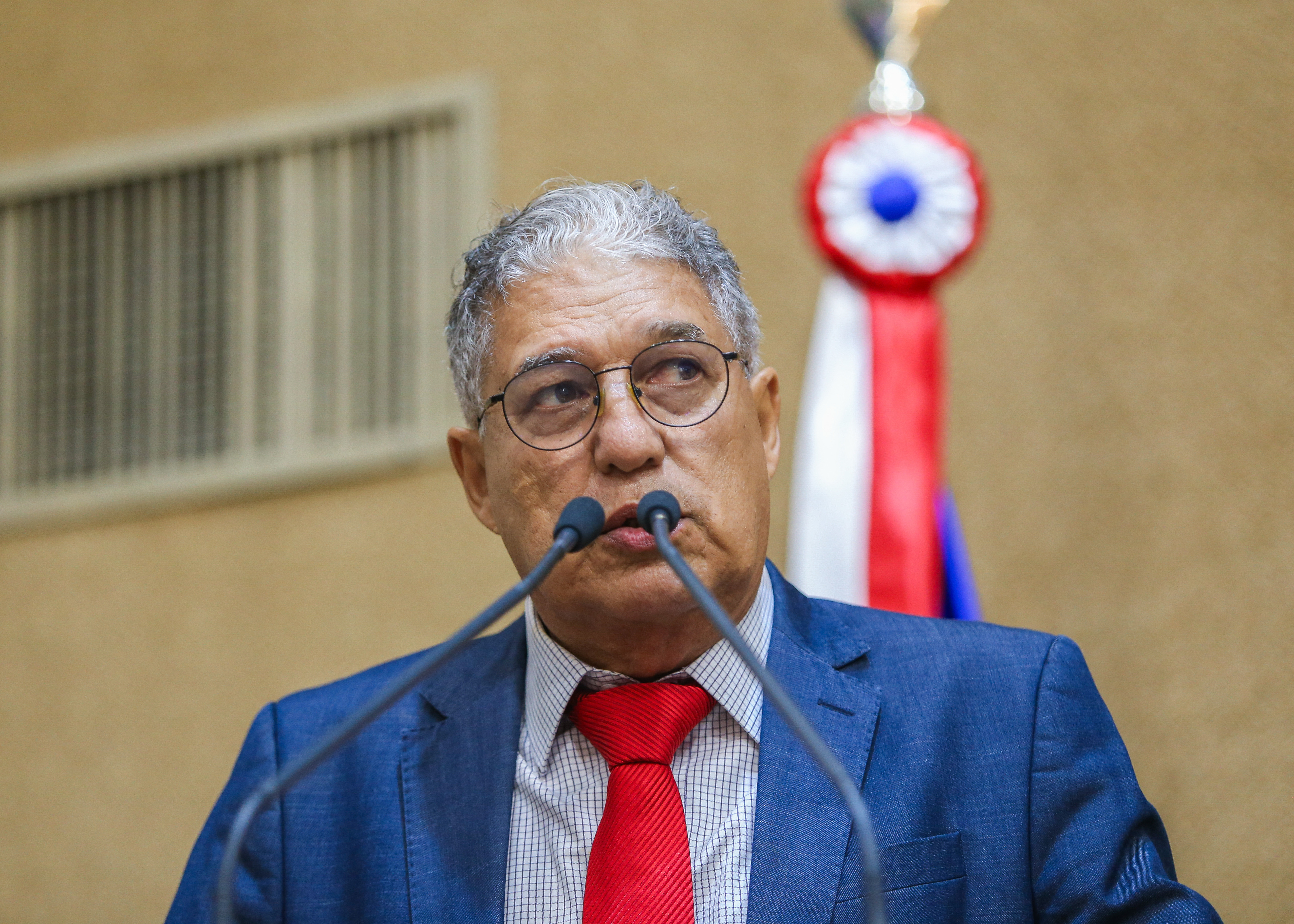 Imagem de Assembleia atualiza composição de comissões após retorno de deputados