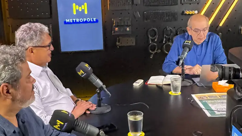 Imagens de Jornal da Metropole no Ar - Mário Kertész