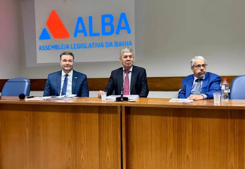 Dívida baixa e equilíbrio das contas foram decisivos para primeiro lugar da Bahia em investimentos, afirma Vitório Dívida baixa e equilíbrio das contas foram decisivos para primeiro lugar da Bahia em investimentos, afirma Vitório
