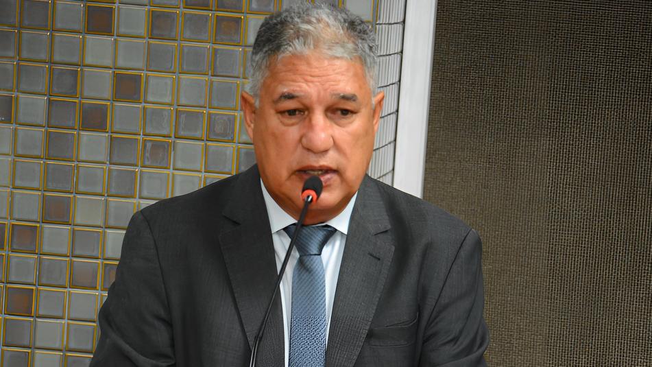 PEC propõe ampliação de idade limite para ingresso nos tribunais de contas Imagem de PEC propõe ampliação de idade limite para ingresso nos tribunais de contas