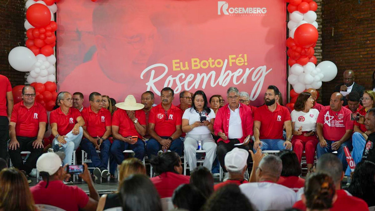 Imagem de ’Essa grande mobilização renova nossa responsabilidade de continuar trabalhando pelo Litoral Sul’, afirma Rosemberg, após plenária reunir milhares em Itabuna