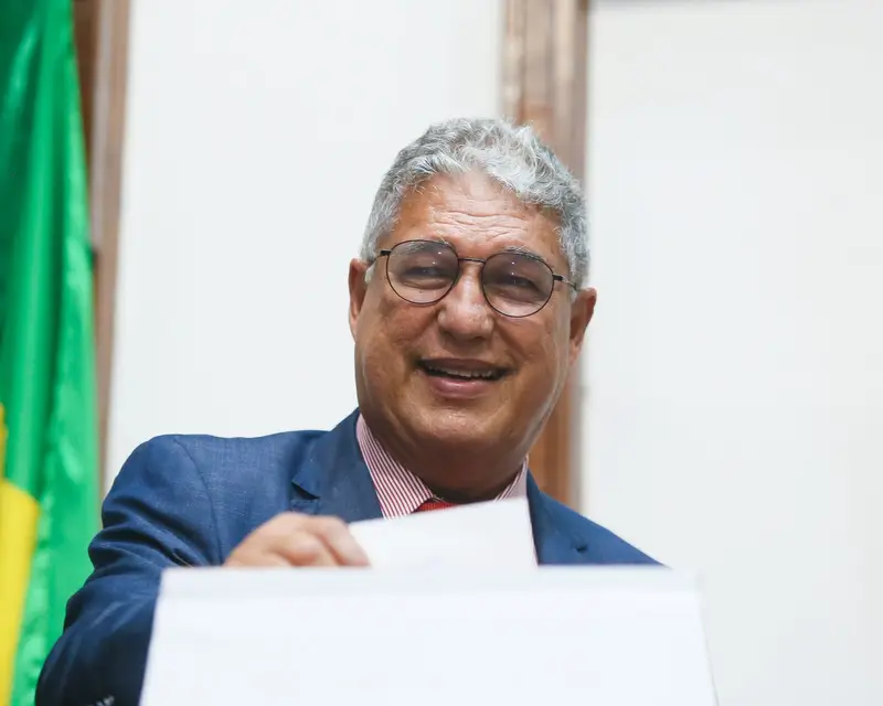 'ACM Neto sempre subestimou a inteligência do eleitor’, critica Rosemberg, após Justiça determinar retirada de publicação no Instagram